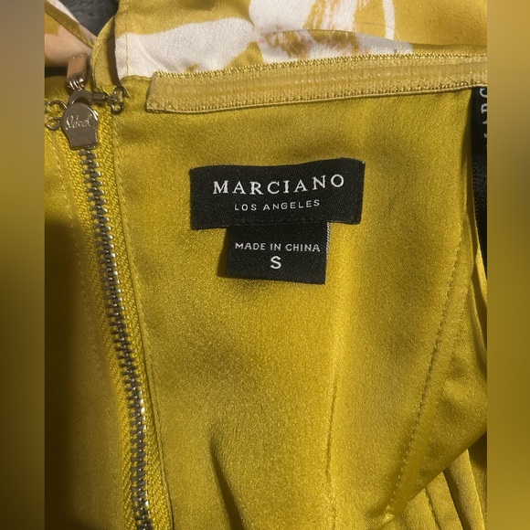 Marciano skirt and corset - Picture 4 of 6